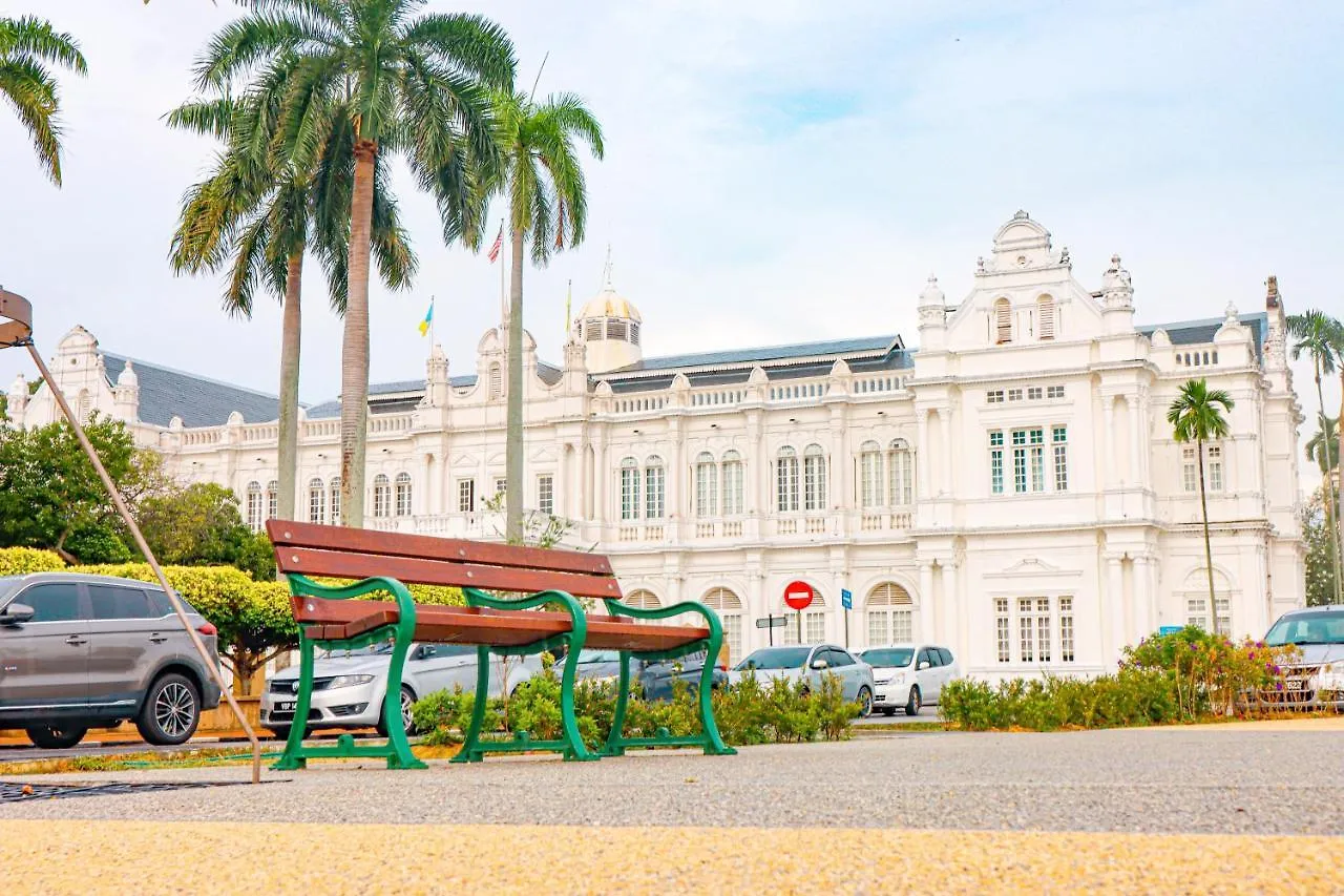 Bishop Hotel George Town