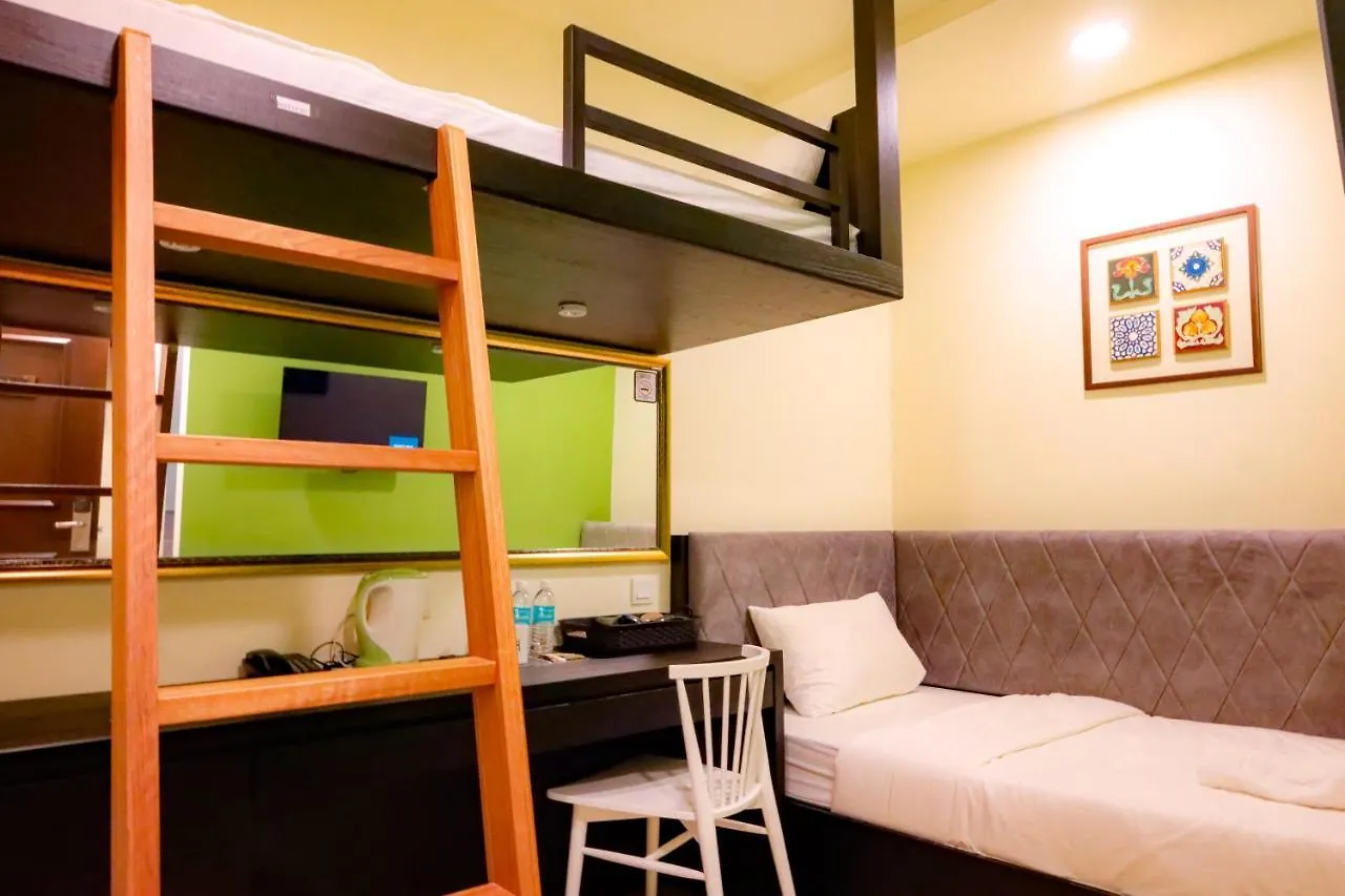 Bishop Hotel George Town